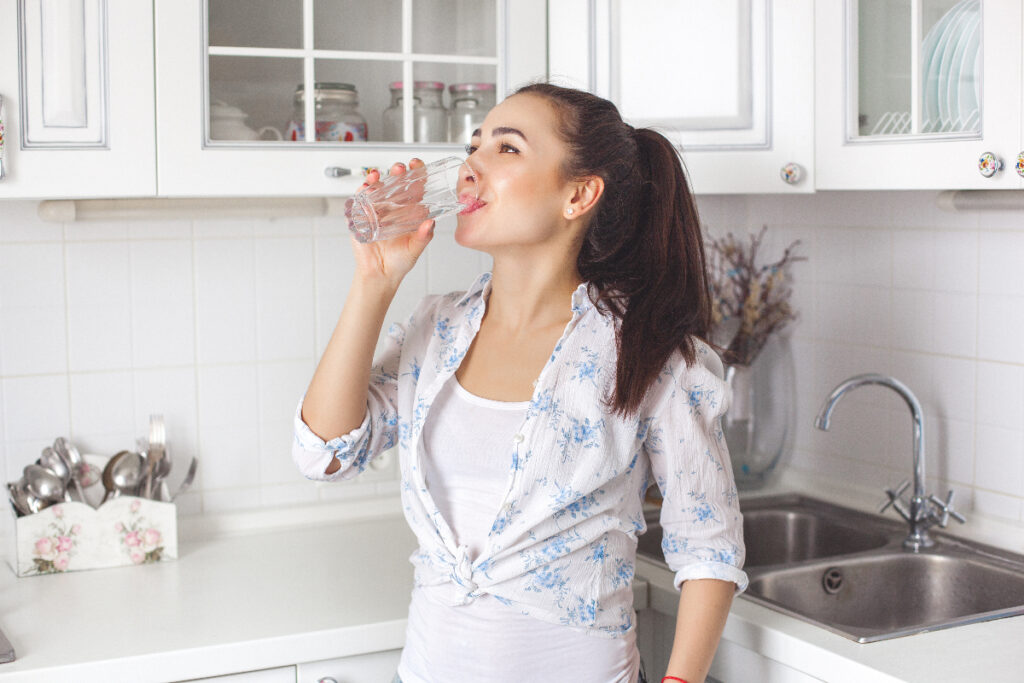 Water filters help to remove chlorine from your water