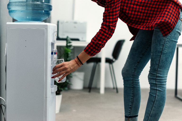 Read more about the article Keep employees healthy with filtered water